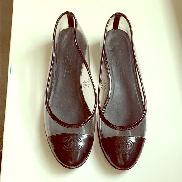 CHANEL Shoes - Chanel flats CHANEL Shoes - Chanel flats